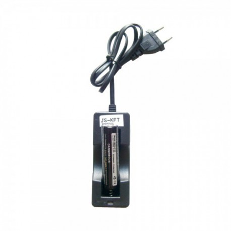 JS-TACTICAL - Chargeur + 1 pile 3.7V x 2200mAh rechargeable JS-TACTICAL - Chargeur + 1 pile 3.7V x 2200mAh rechargeable
