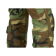 Pantalon d'airsoft coupe Predator avec inserts aux genoux - Woodland - Invader Gear